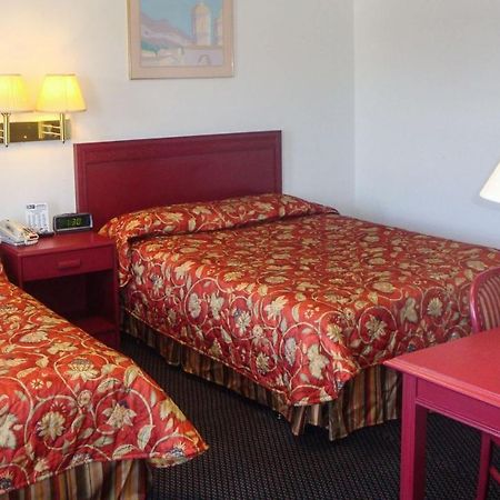 Golden Wheat Budget Host Inn Junction City Luaran gambar